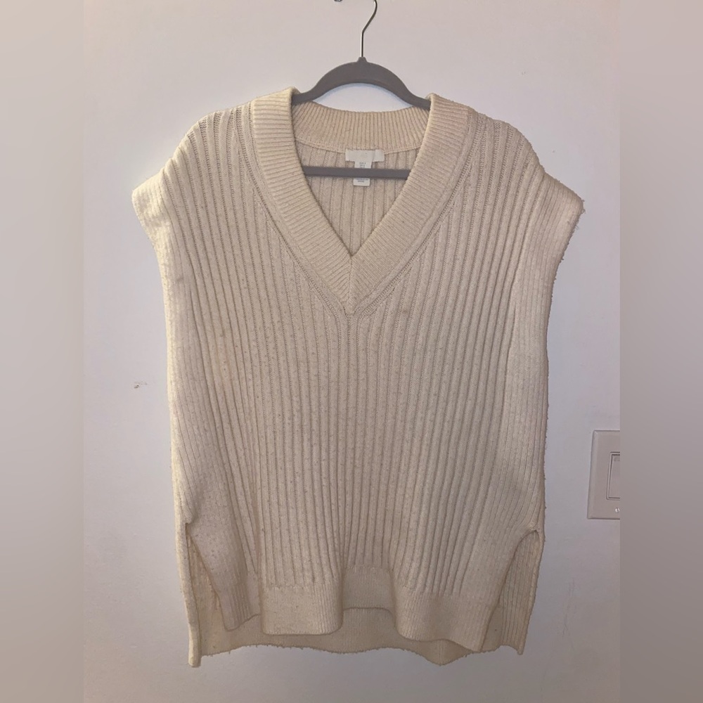 Off white knit vest